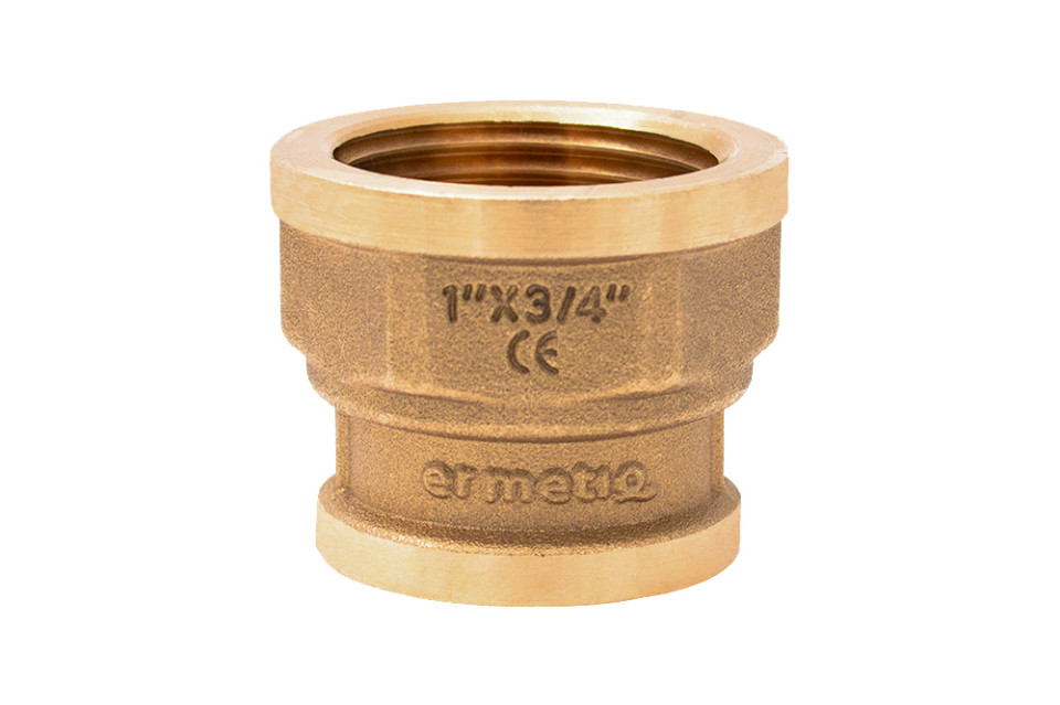 Sárgaréz CW617N szűkitett karmantyú 3/4